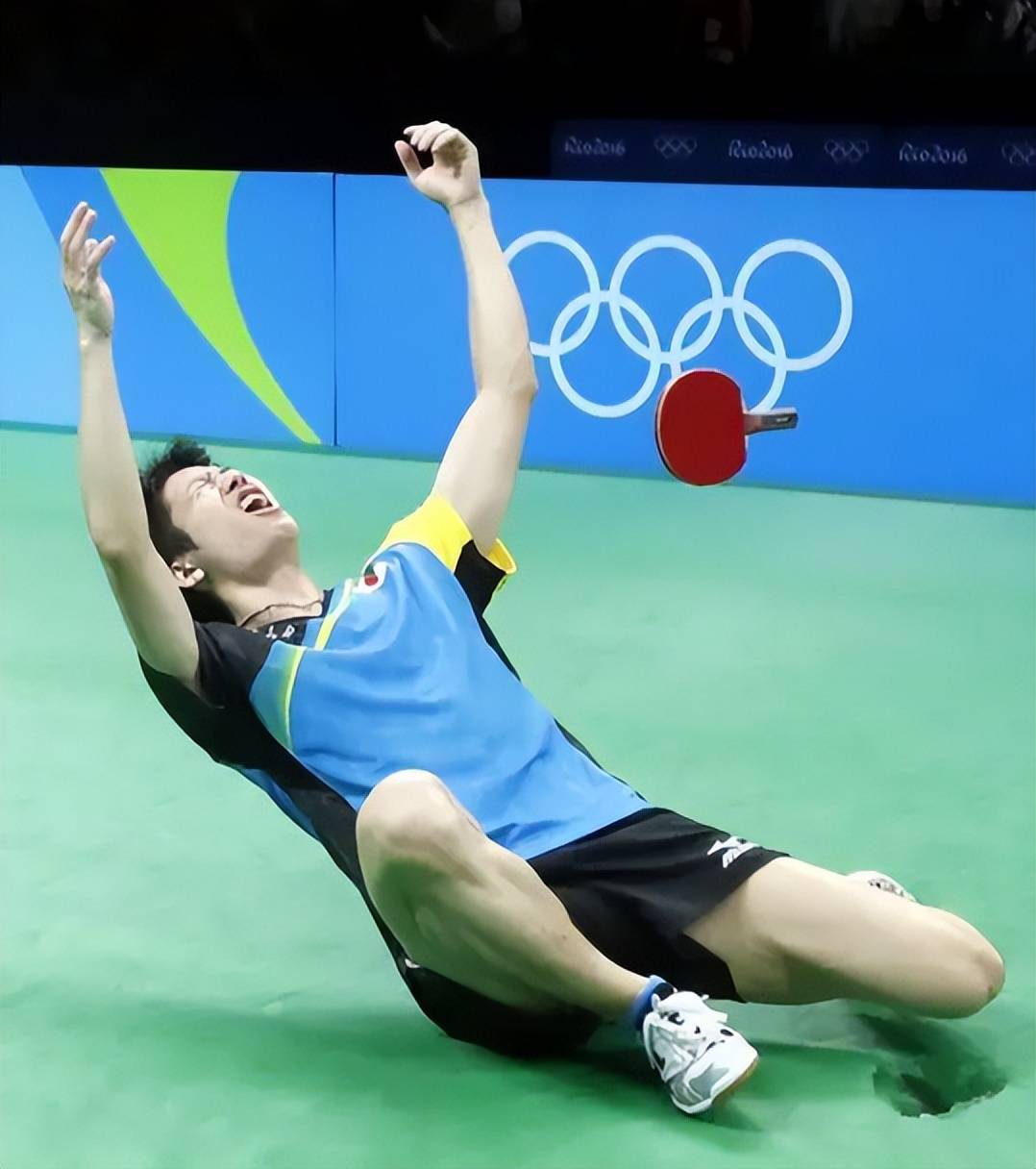 奥地利队鏖战瑞典队，许昕高光表现