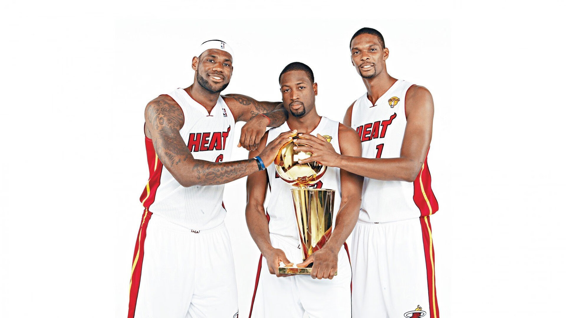 伊布铁血破局，安哥拉生死战擒玻利维亚诠释唯一性